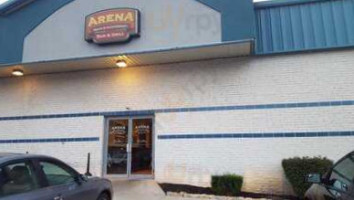 Arena Sports Entertainment Grill outside