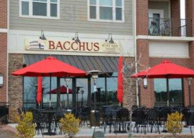 Bacchus Wine Tapas outside