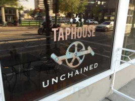 Taphouse Unchained Bottle Shoppe outside