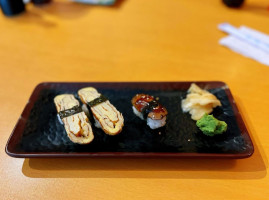 Mochi Sushi inside