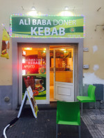 Alibaba Doner Kebab inside
