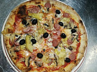 Il Carbonaio Pizzeria food