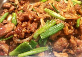 Kung Pao House food