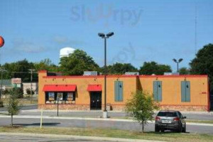 Popeyes Louisiana Kitchen outside