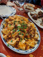 Lucky's China Inn food