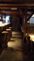 Restaurant-Bar Le Leysin inside