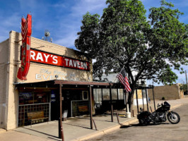 Ray's Tavern outside