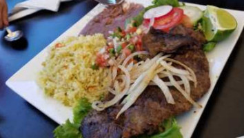 Emanuel's Salvadoran And Mexican Cuisine food