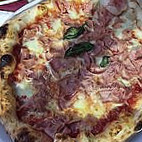 Sempre Pizza Da Toto' Di Saiello Guido food
