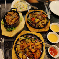 Freres Zhou food