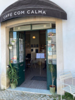 Cafe Com Calma inside