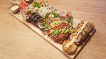 Sushis M & Cie food