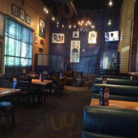 Bj's Brewhouse Moreno Valley inside