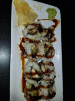 Rock N Roll Sushi food