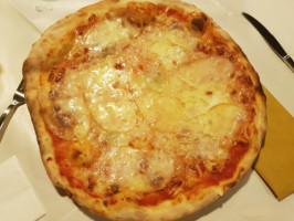 Pizzeria Il Giardinetto Del Maury food