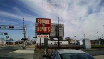 Square Donuts outside