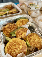 Pica Pica Arepa Kitchen food