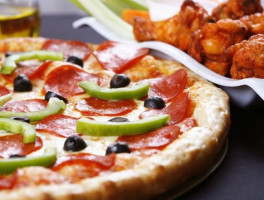 Pizza Wings Express food