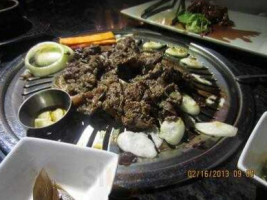 Sizzlingogi Korean Barbecue food