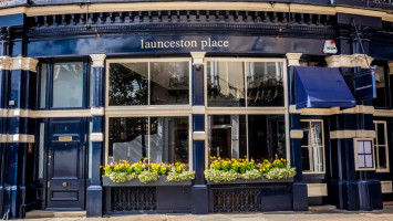 Launceston Place outside