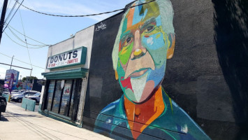 Echo Park Donut outside