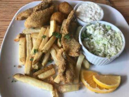 The Lakewood Fish And Seafood Lounge food