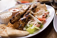 Pita & Grill food