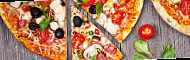 Pizzeria Cucchini food