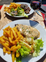 Brasserie De La Place food