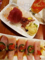 Siki Japanese Steakhouse Sushi food