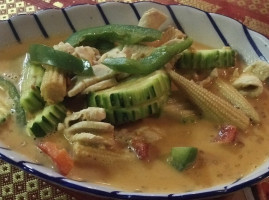 Rouen Thai food