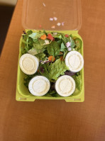 Salata inside
