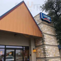 Ihop outside