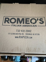 Romeo’s Pizza Italian American food