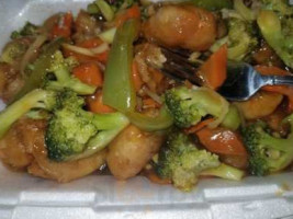 Bruce's Chinese Kitchen food