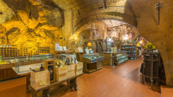 Le Grotte Del Funaro food