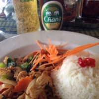 Khun Suda Thai Cuisine food