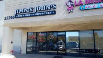 Jimmy John's Gourmet Sandwiches outside