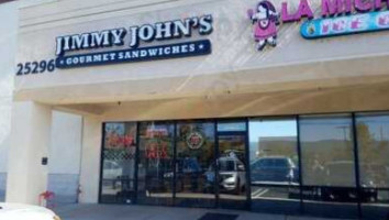 Jimmy John's Gourmet Sandwiches outside
