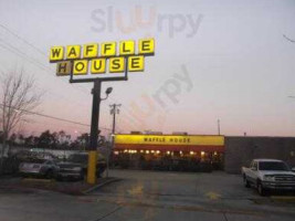 Waffle House outside