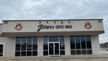 Jitters Coffee House outside