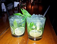 Kuleto's Cocktail Bar food