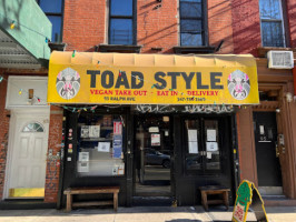 Toad Style outside