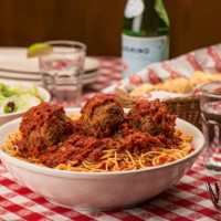 Buca Di Beppo Gaithersburg food