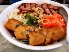 Nem Nuong Khanh Hoa food