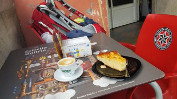 Cafe- O Cruceiro food