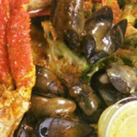 Buca's Seafood food