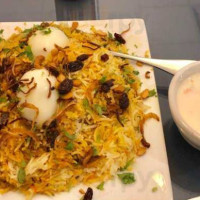 Indus Indian Herbal Cuisine food