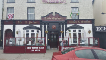 Auld Shebeen Moate outside