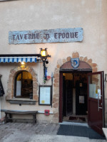 La Taverne D'epoque outside